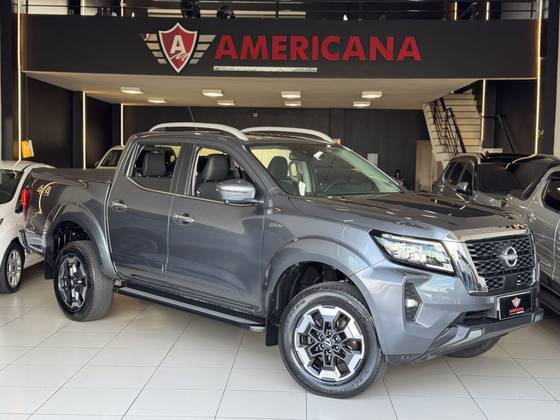 NISSAN FRONTIER 2.3 16V TURBO DIESEL PLATINUM CD 4X4 AUTOMÁTICO NISSAN FRONTIER 2.3 16V TURBO DIESEL PLATINUM CD 4X4 AUTOMÁTICO